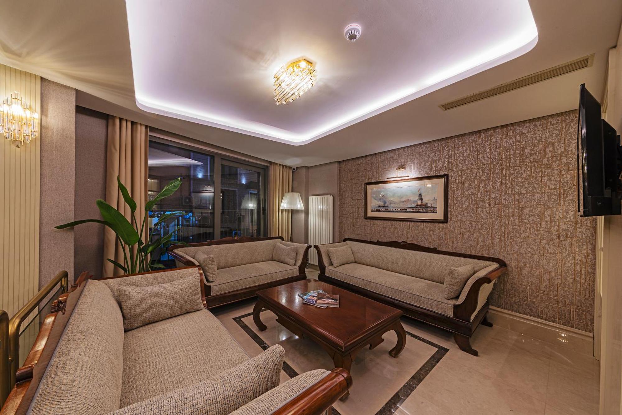 Triton Istambul